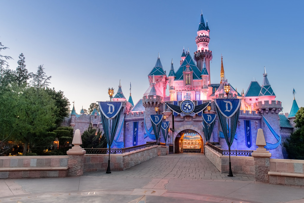 dlr-60th-sleeping-beauty-castle-0825-HDR-Edit[1]