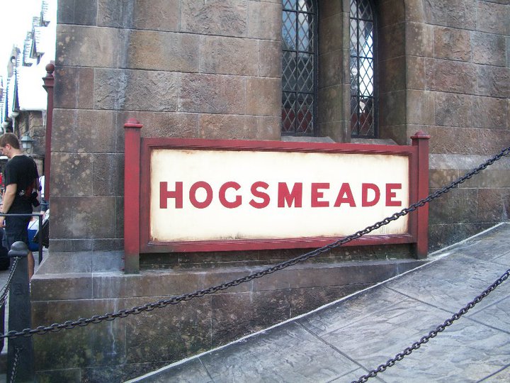 33652_1560077275368_6168321_n