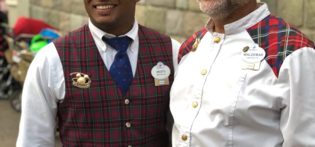 Give chEARS to your favorite Disney Cast Members! #CastCompliment Give chEARS to your favorite Disney Cast Members! #CastCompliment